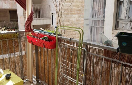 Nissim Bachar, Nachlaot