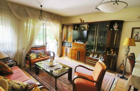 Moshe Kol, Beit Ha&#8217;Kerem