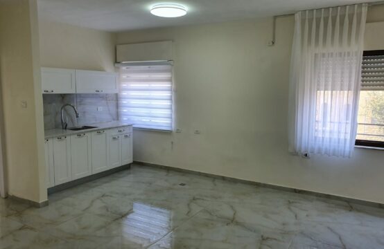 Mordehai A&#8217;liash,City Center