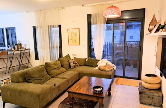 Rafael Suissa, Mazkeret Batya