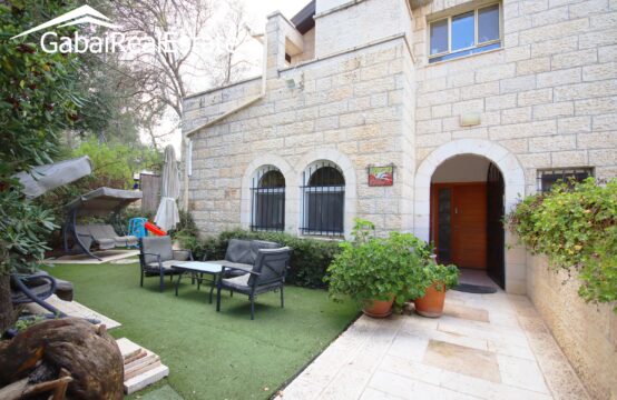 Ruth Street, Te&#8217;ena