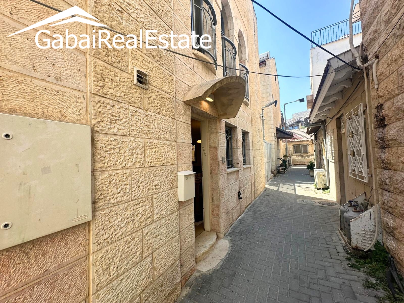 Bibas Street, Nachalot