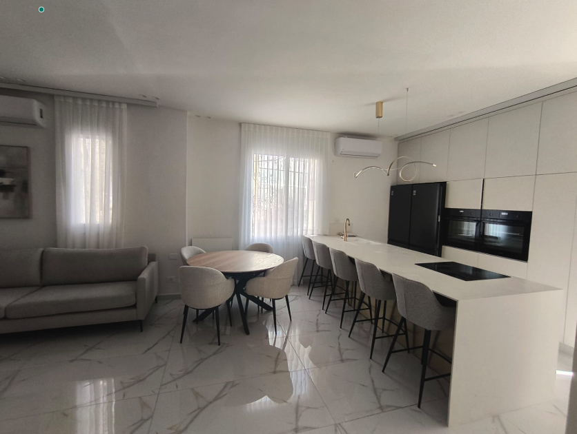 KK&#8221;L, Rechavia