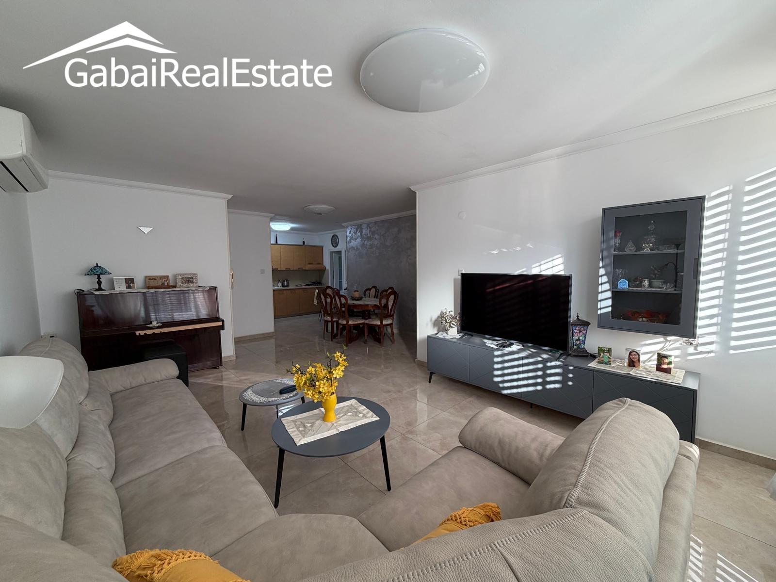 Hameyasdim, Kfar Saba