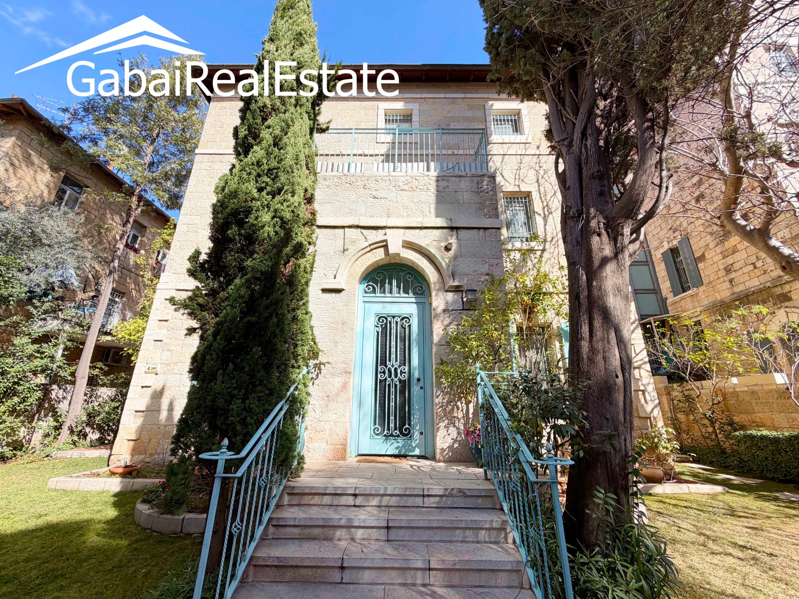 Greek Colony Private Home